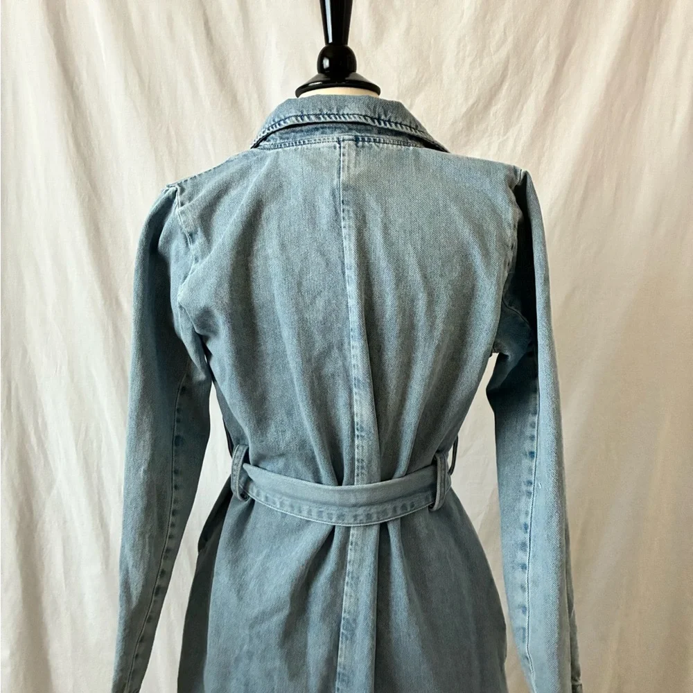 Good American Light Blue Denim Belted Trench Coat - Picture 3 of 5